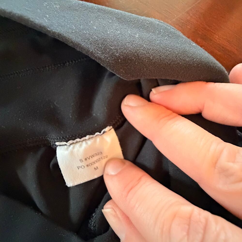 Vuori Daily Form Leggings black Medium - Picture 6 of 9